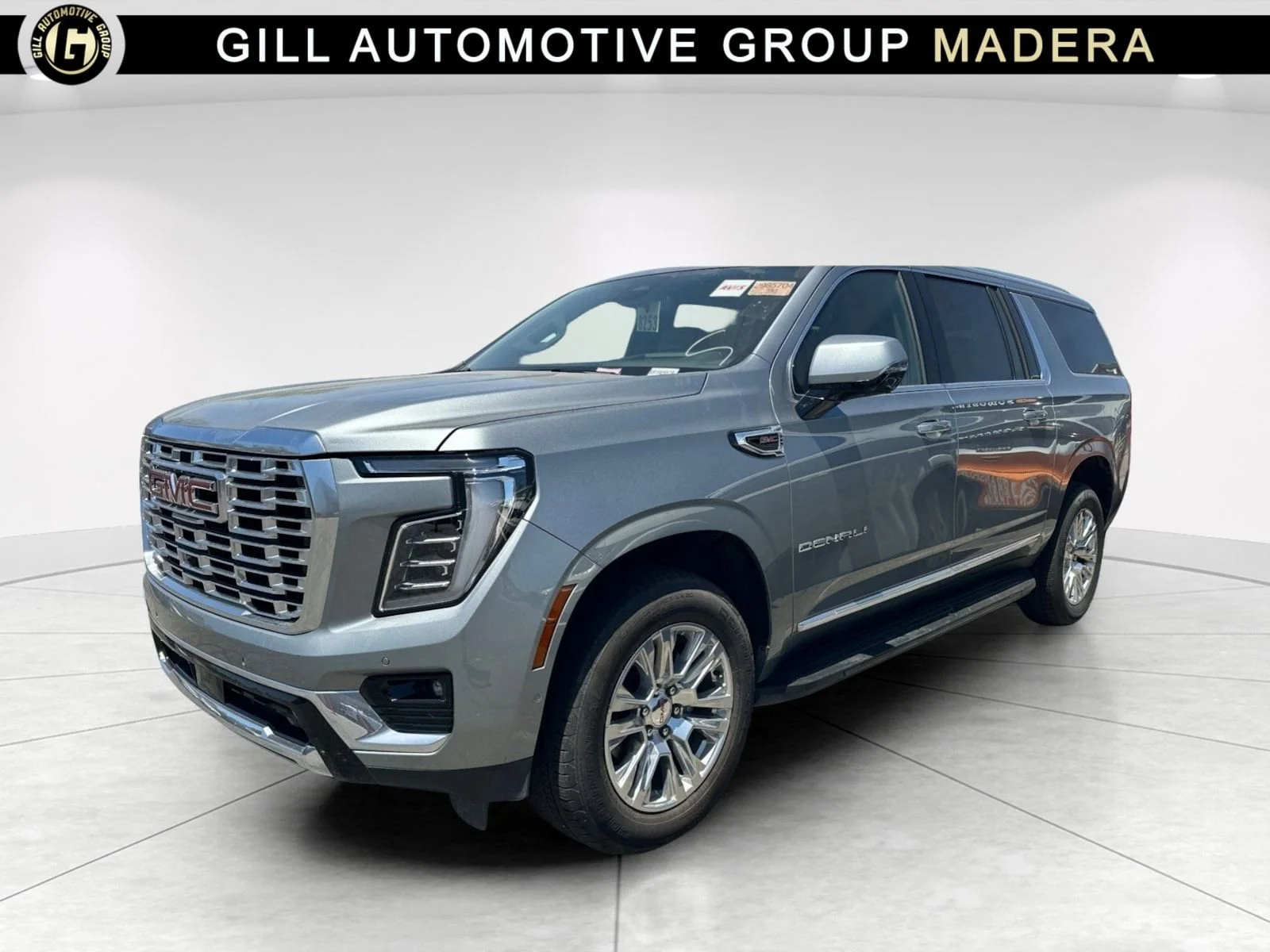 2025 GMC Yukon Denali AWD's photo