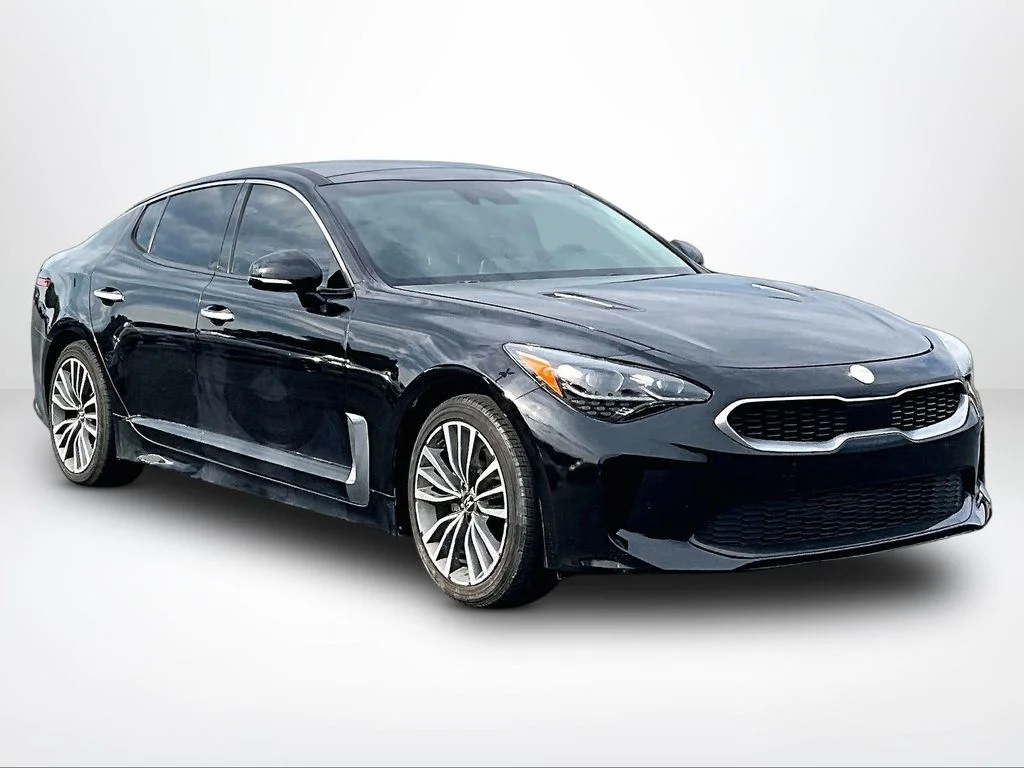 Used 2018 Black Kia Premium image 11