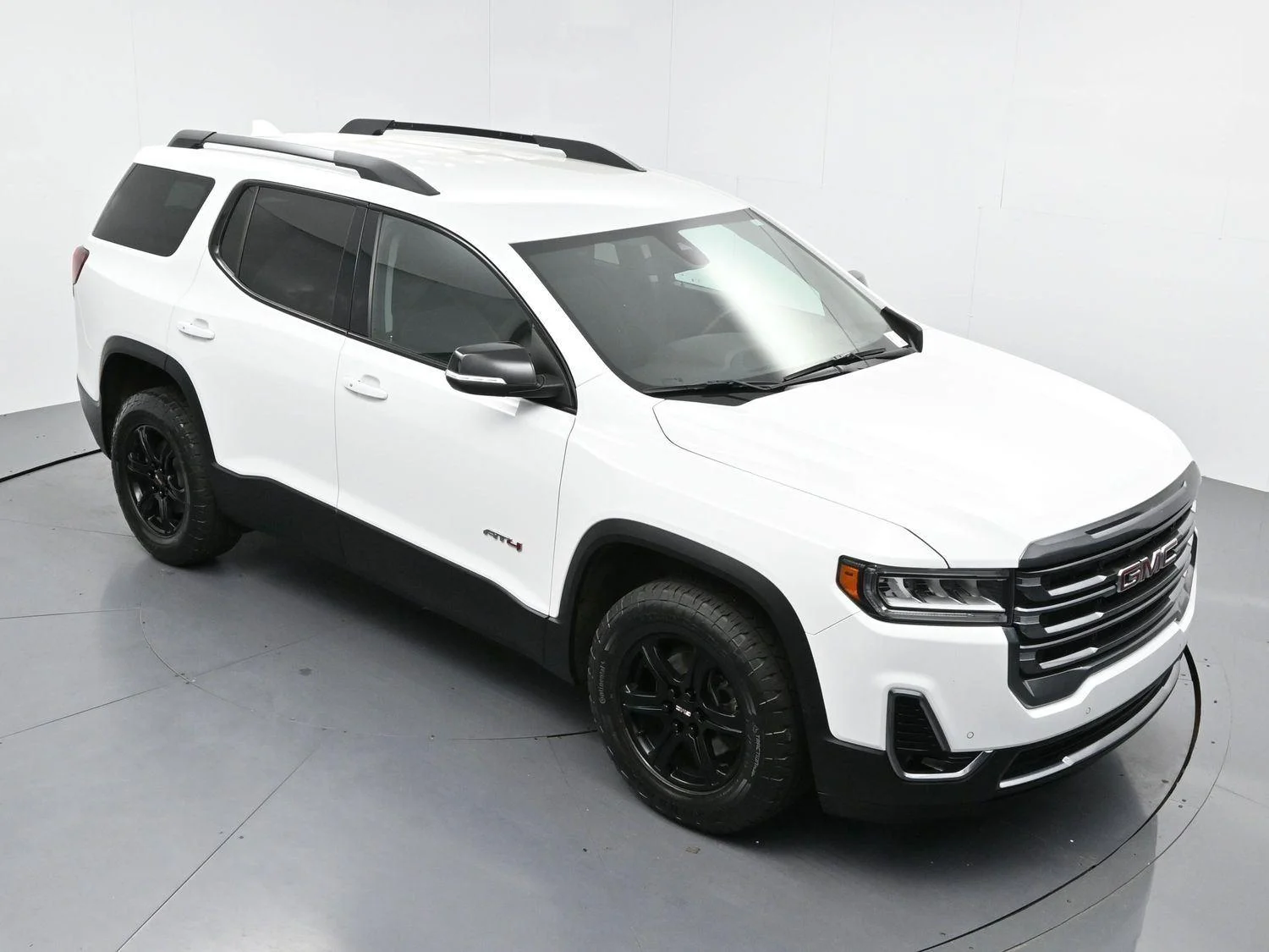 Used 2023 Summit White GMC AT4 image 38