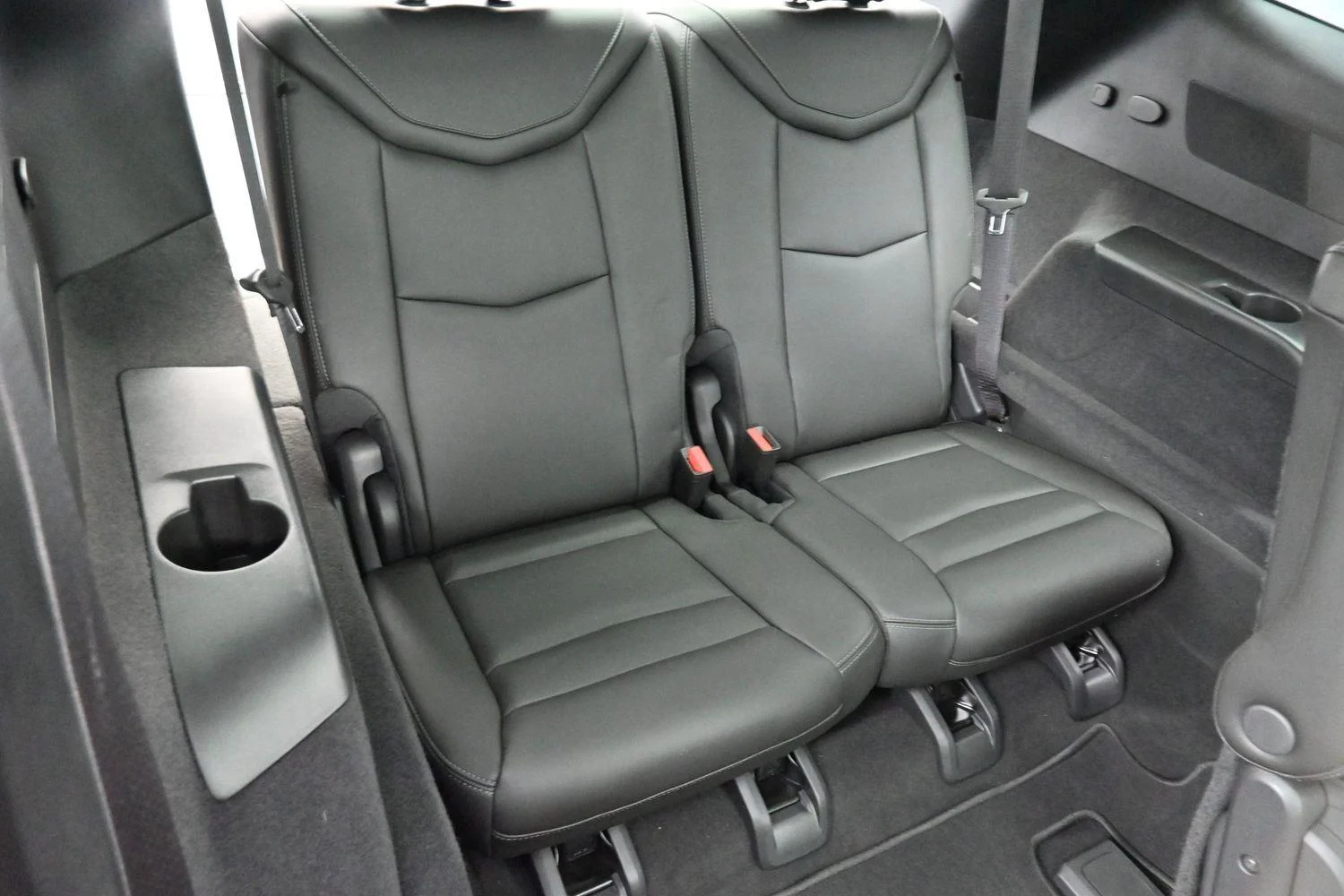 Used 2024 Stellar Black Metallic Cadillac Sport image 39