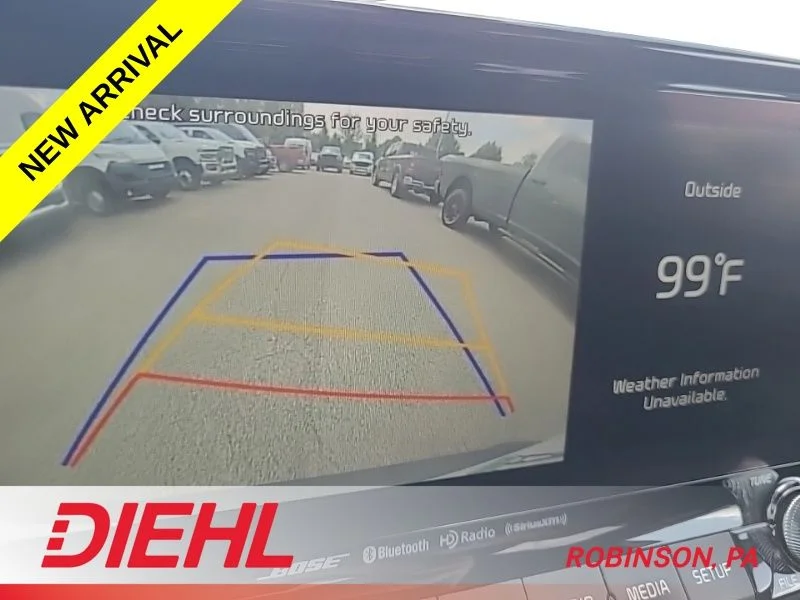 Used 2022 White Kia SX image 12
