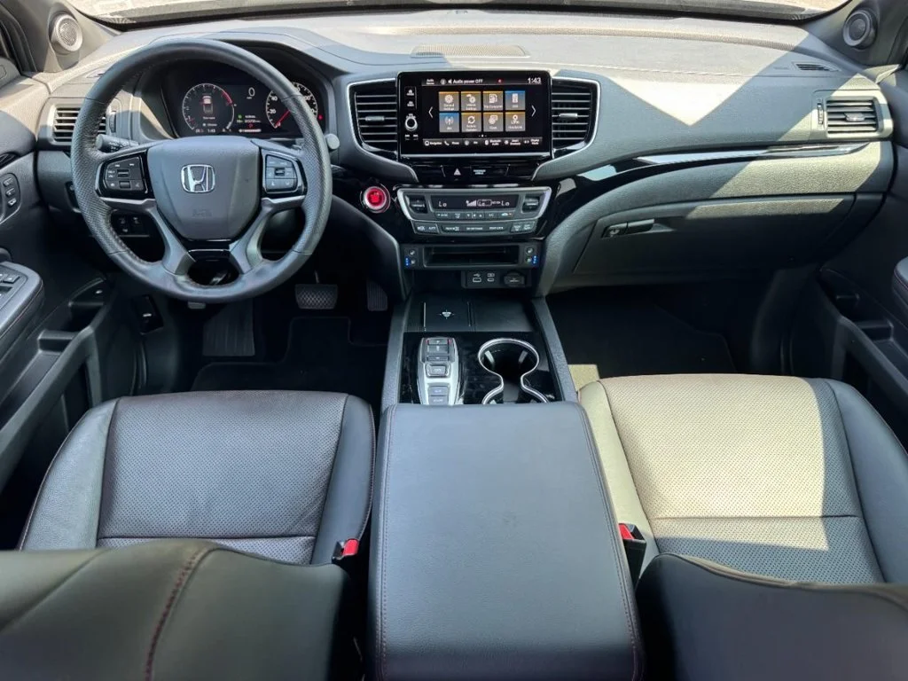 Certified Used 2024 Black Honda Black Edition image 14