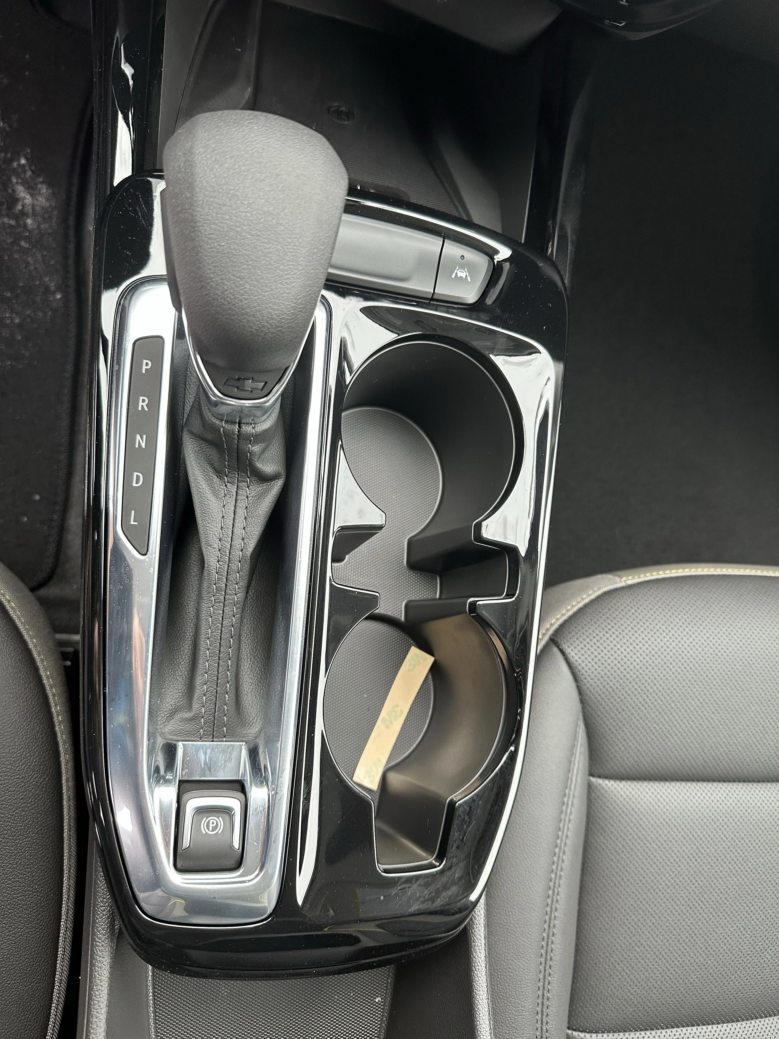 New 2026 Mosaic Black Metallic Chevrolet ACTIV image 15