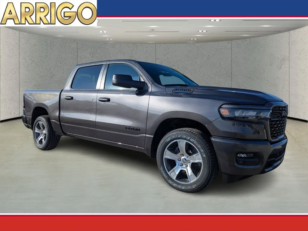 2026 RAM 1500 Express Crew Cab 5'7's photo