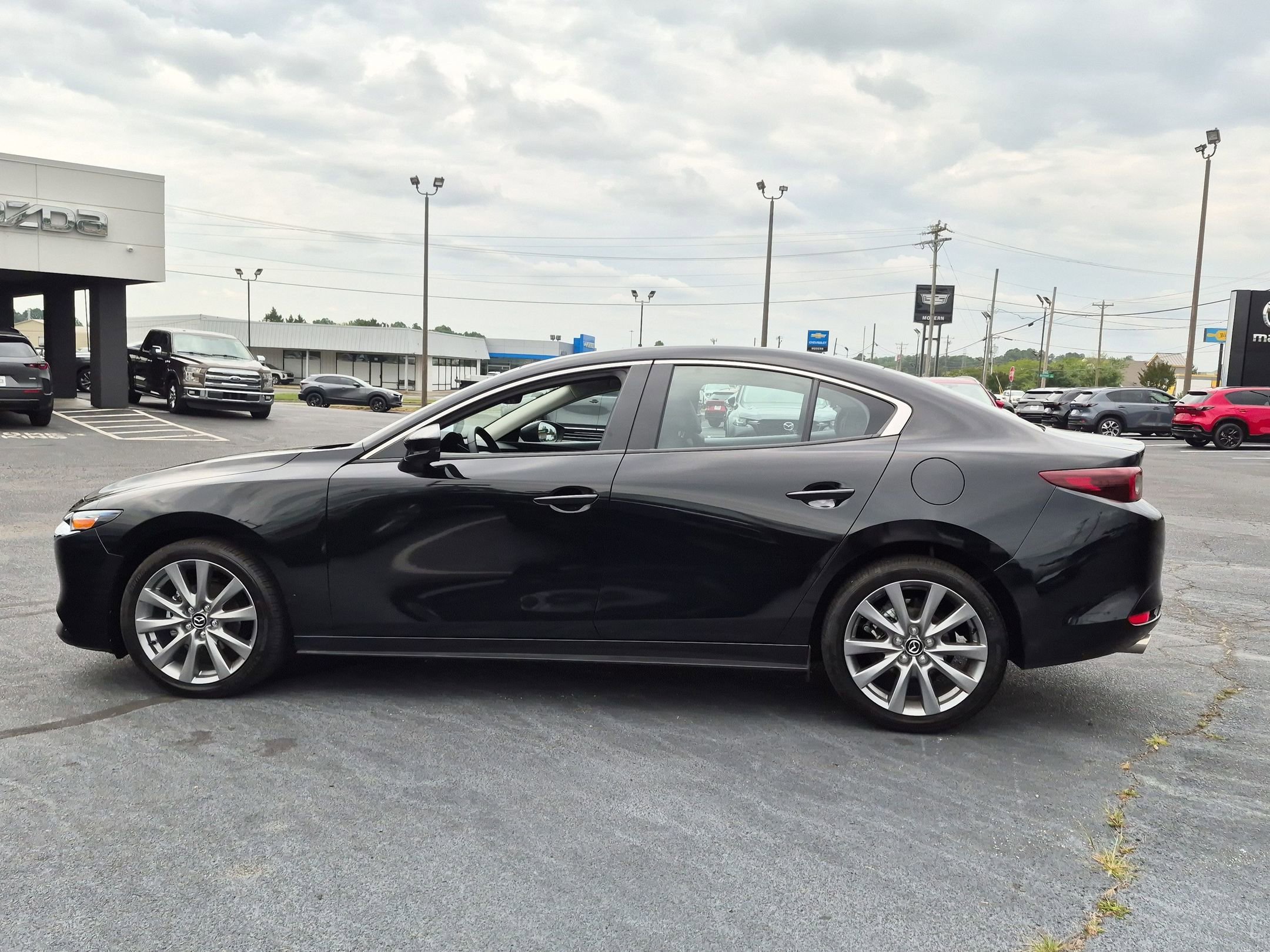 Used 2026 Jet Black Mica Mazda 2.5 S Preferred image 2