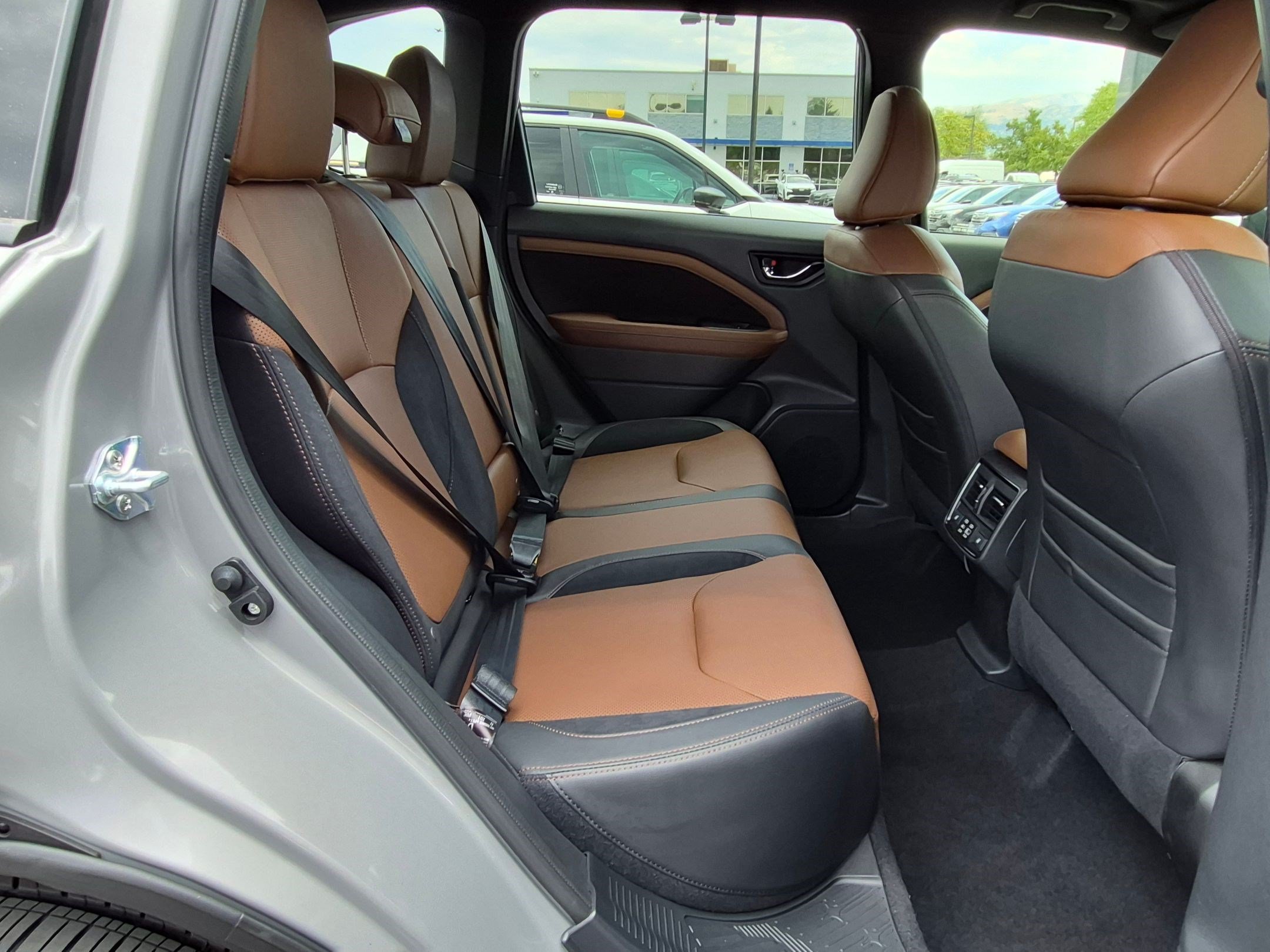 Certified Used 2025 River Rock Pearl Subaru Touring image 30