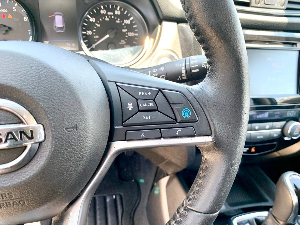 Used 2020 Gray Nissan SV image 31
