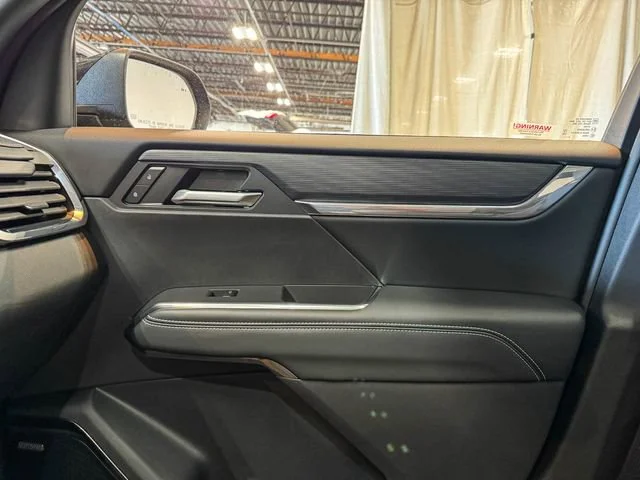2026 GMC Acadia Elevation - Photo 38