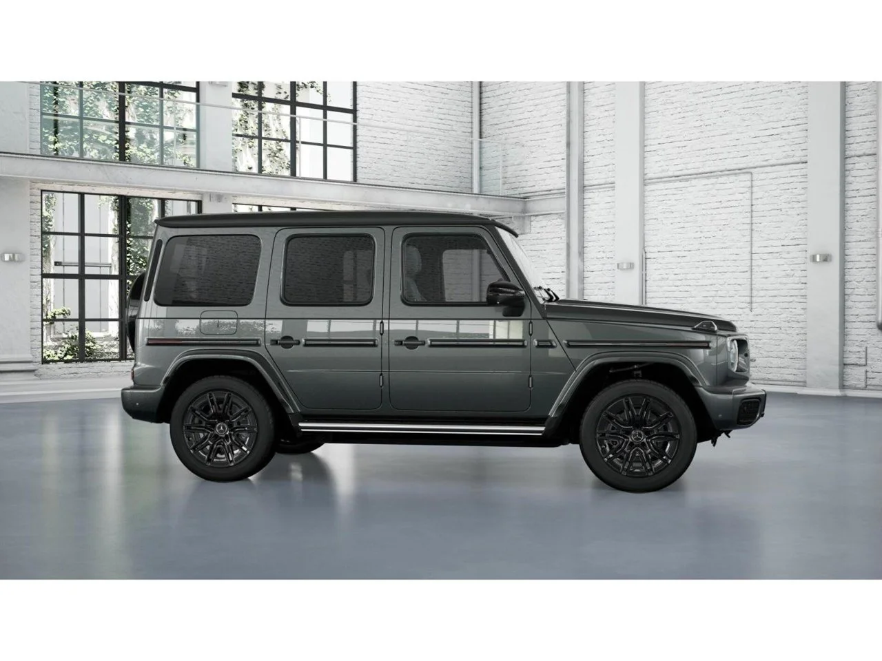 New 2027 MANUFAKTUR Graphite Metallic Mercedes-Benz G 580 image 15