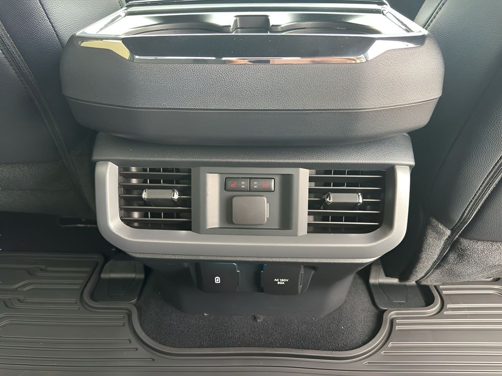 New 2025 Star White Metallic Tri-Coat Ford Lariat® image 37