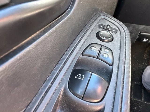 Used 2021 Blue Nissan 1.6 S image 19