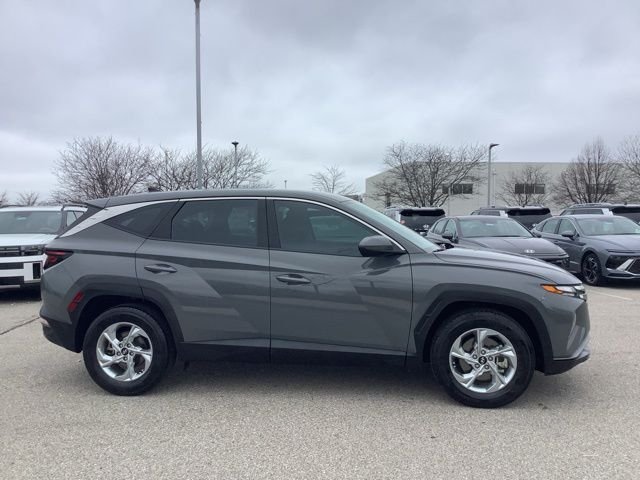 Certified Used 2024 Gray Hyundai SE image 5