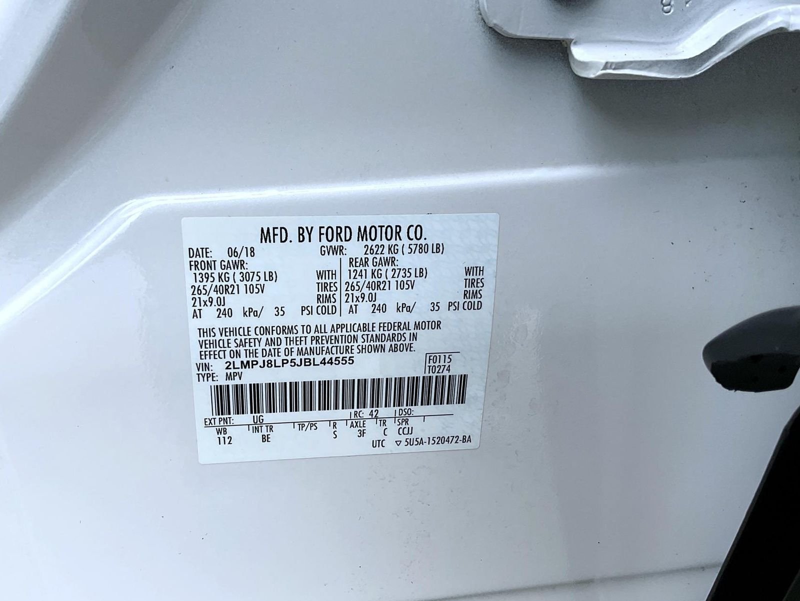 Used 2018 White Lincoln Reserve image 25