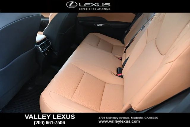 New 2026 Cloudburst Gray Lexus RX 350h PREMIUM AWD image 17
