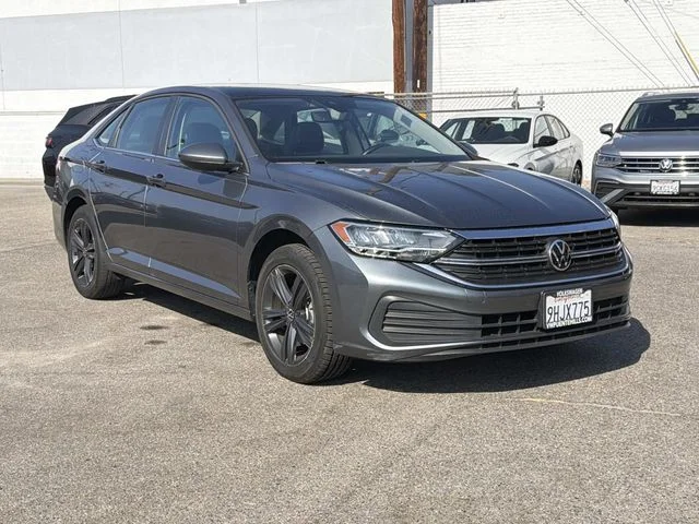 Certified Used 2023 Gray Volkswagen 1.5T SE image 1