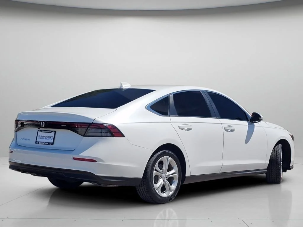 Used 2024 White Honda LX image 24