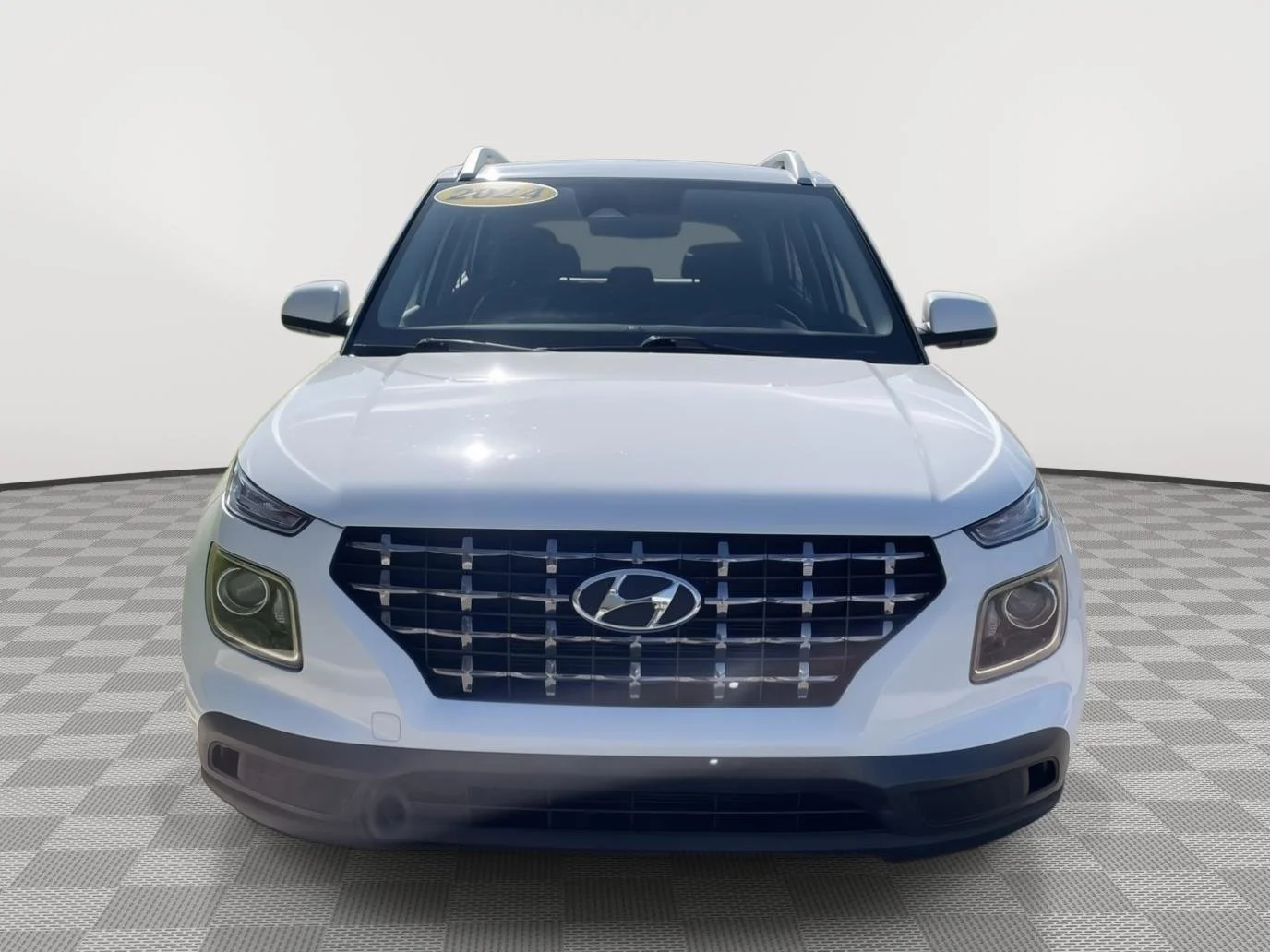 Used 2024 Lunar White Hyundai SEL image 15