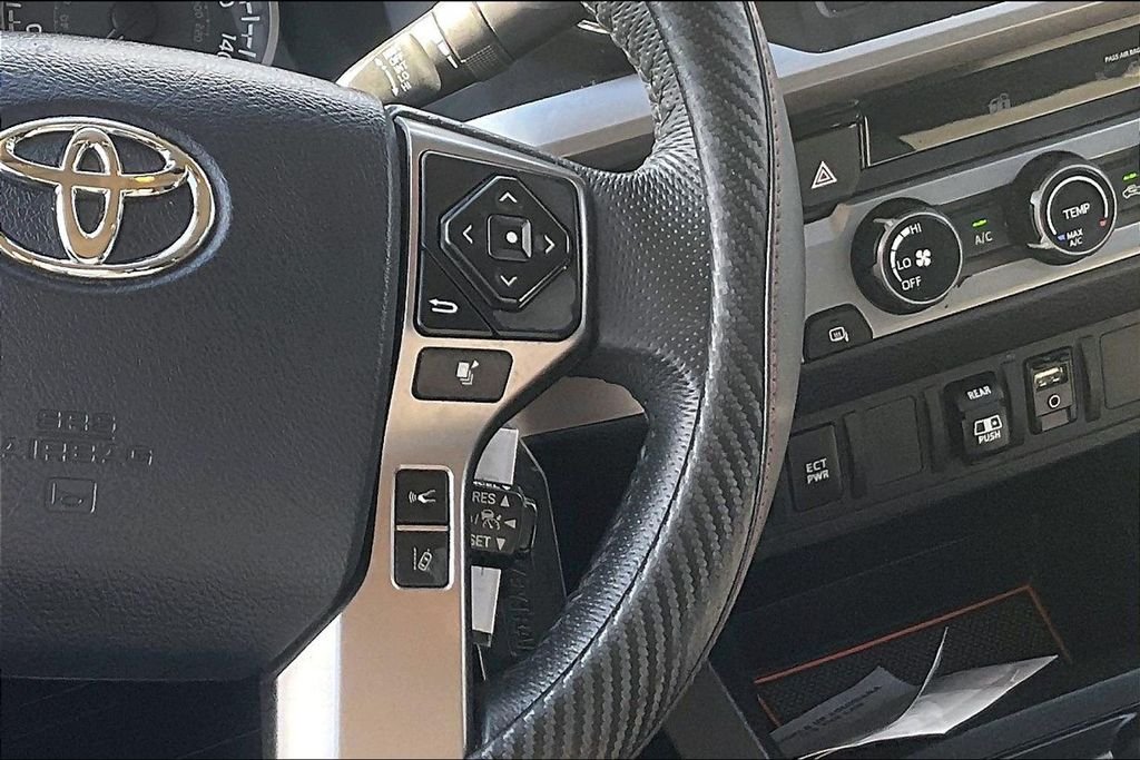 Used 2018 Gray Toyota SR5 image 18