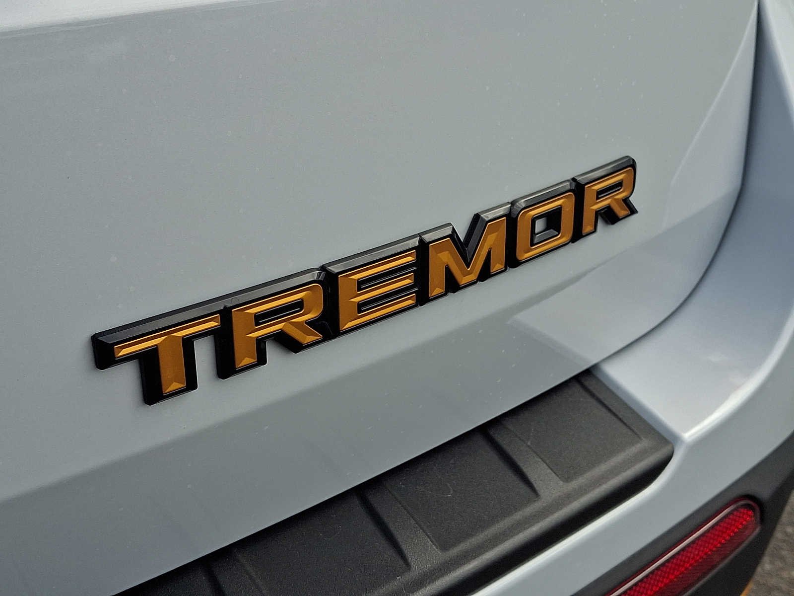 New 2026 Space White Metallic Ford Tremor® image 30