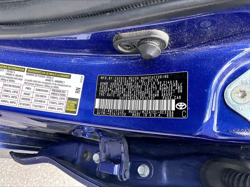 Used 2020 Blue Toyota SE image 6