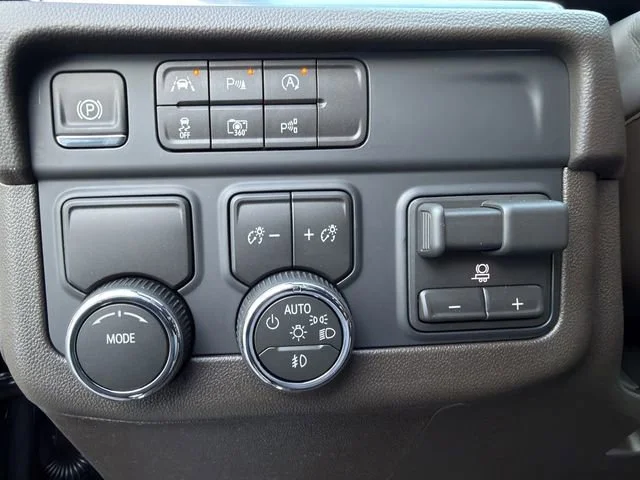 2026 Chevrolet Tahoe LT - Photo 18