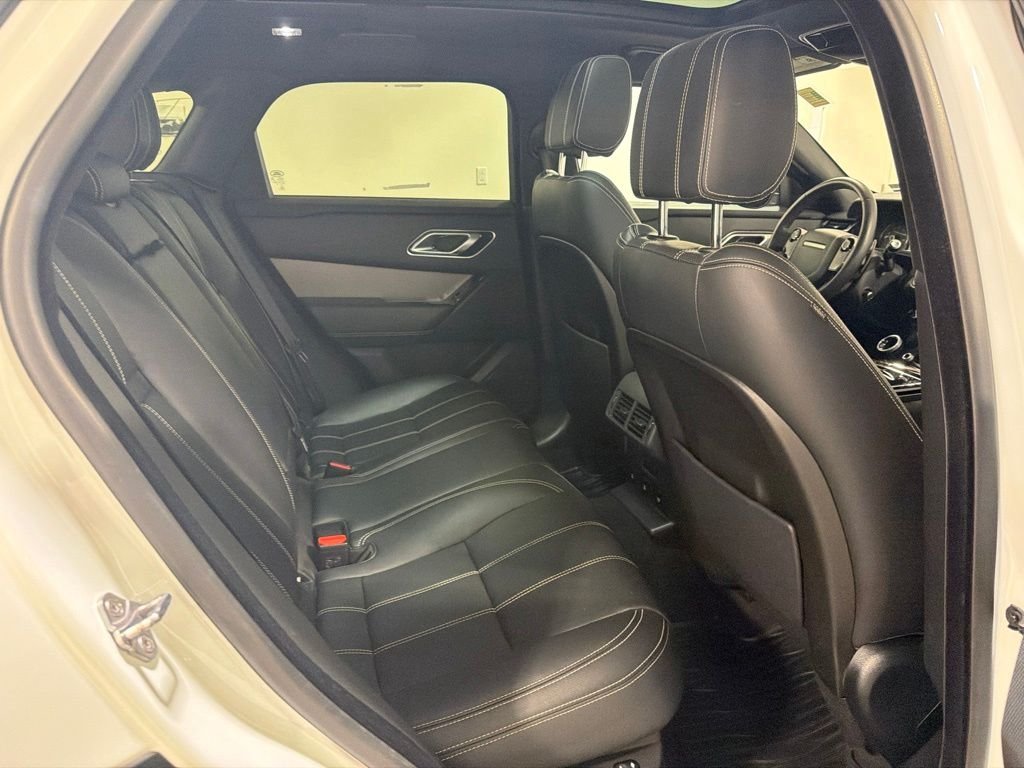 Used 2019 Fuji White Land Rover S image 28