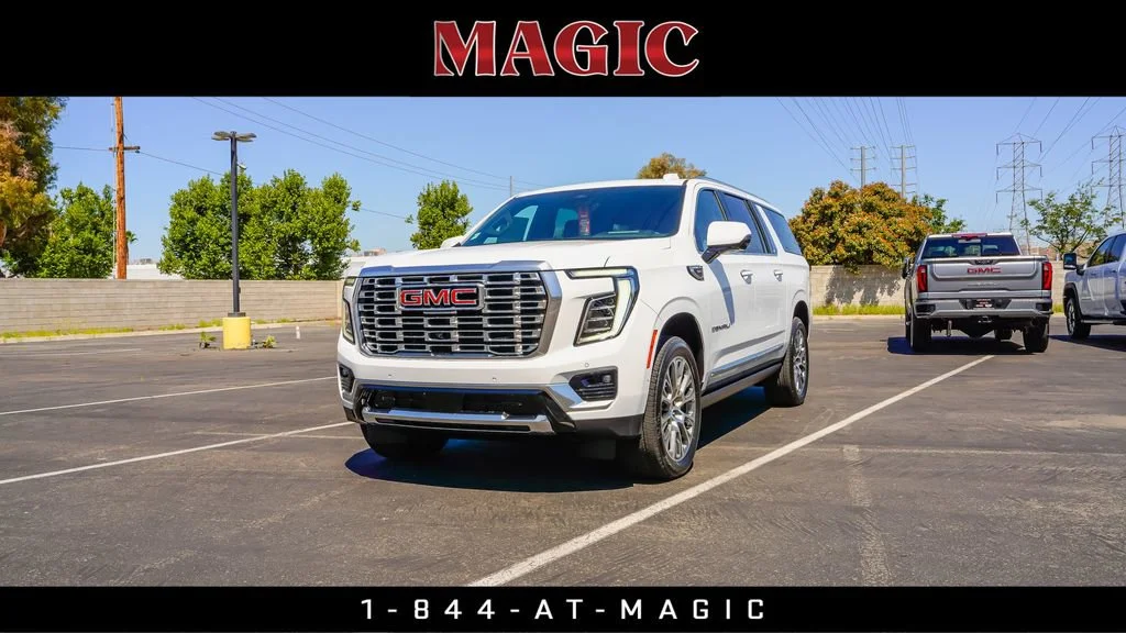 2026 GMC Yukon Denali AWD's photo