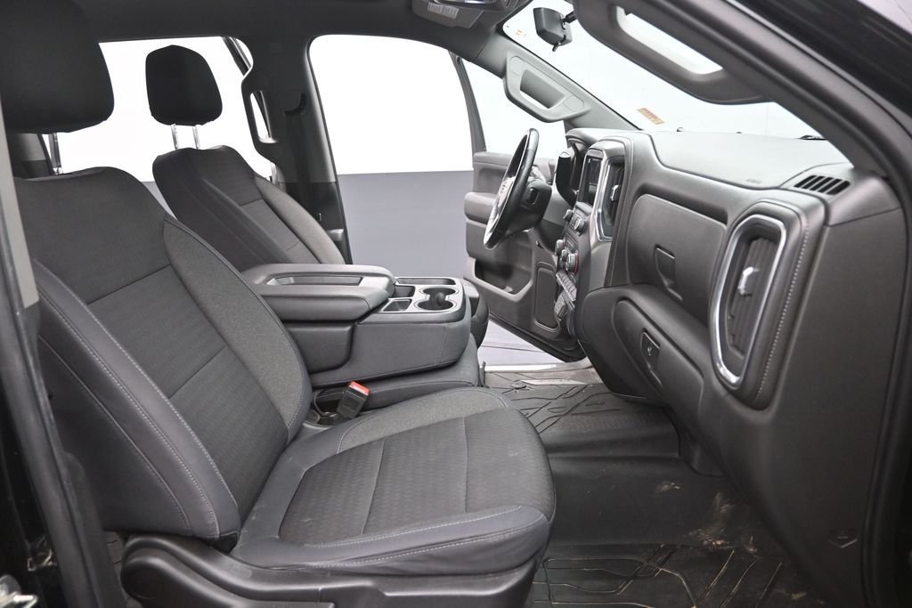 Used 2019 Black Chevrolet LT image 12