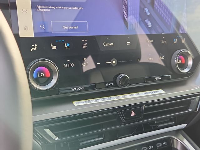 New 2026 Matador Red Mica Lexus PREMIUM image 19