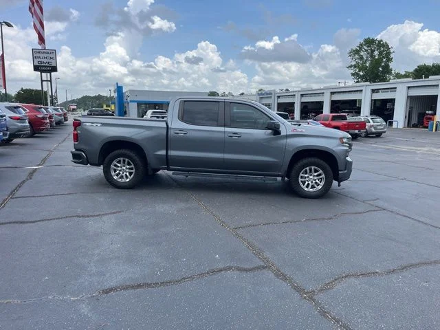 Used 2021 Gray Chevrolet RST image 1
