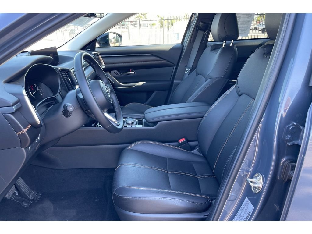 2025 Mazda CX-50 Premium Plus - Photo 11