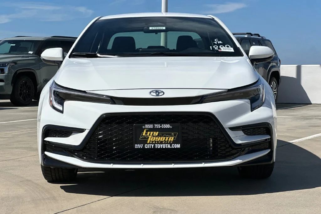 New 2027 Ice Cap Toyota  SE image 9