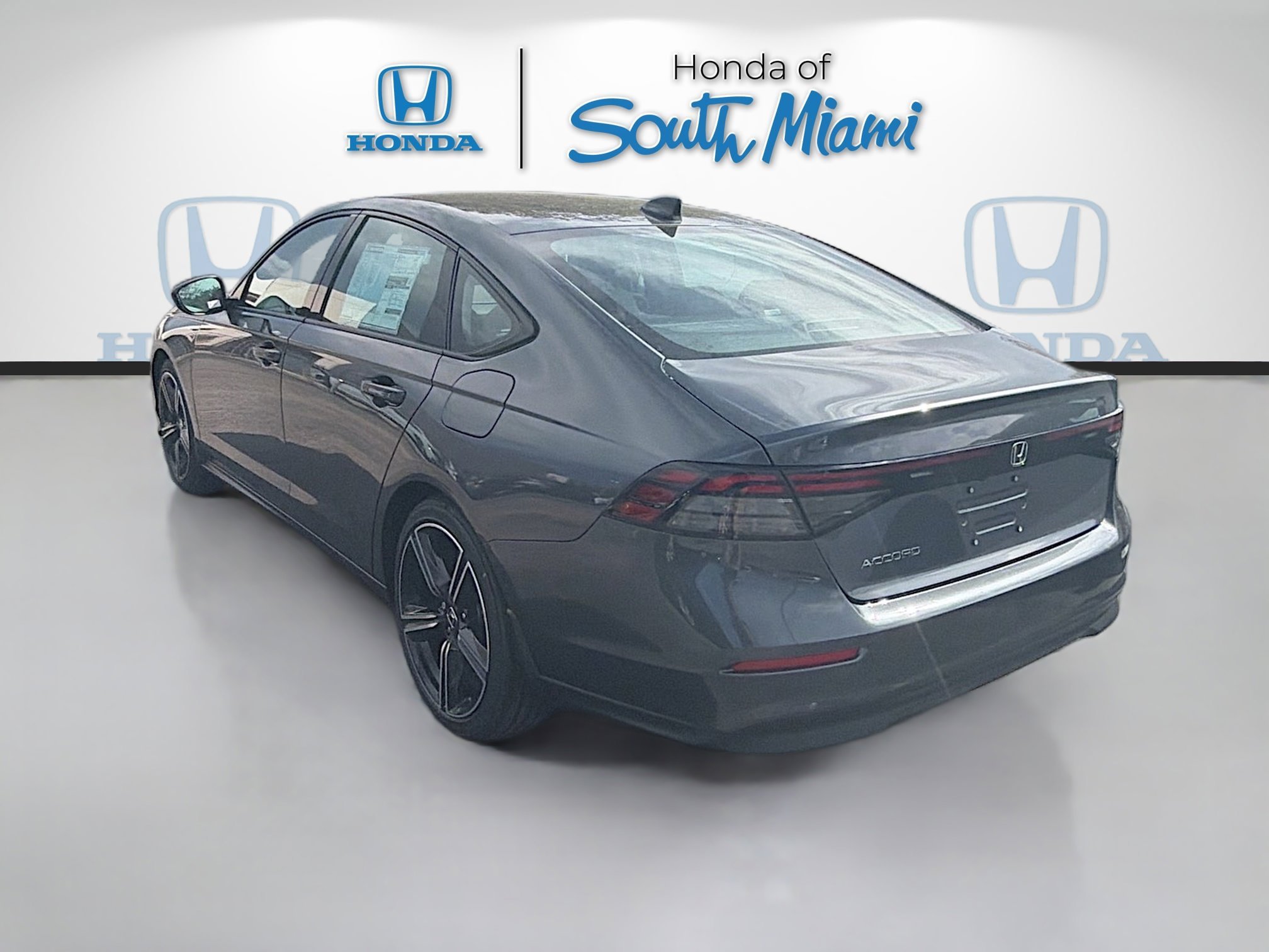 New 2026 Meteorite Gray Metallic Honda SE image 5
