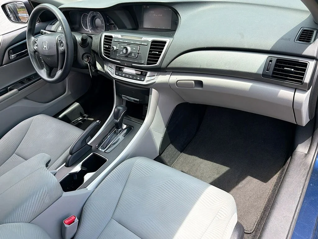 Used 2014 Obsidian Blue Pearl Honda LX image 17