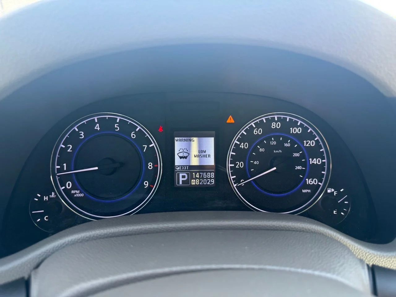 Used 2012 Moonlight White INFINITI X image 14