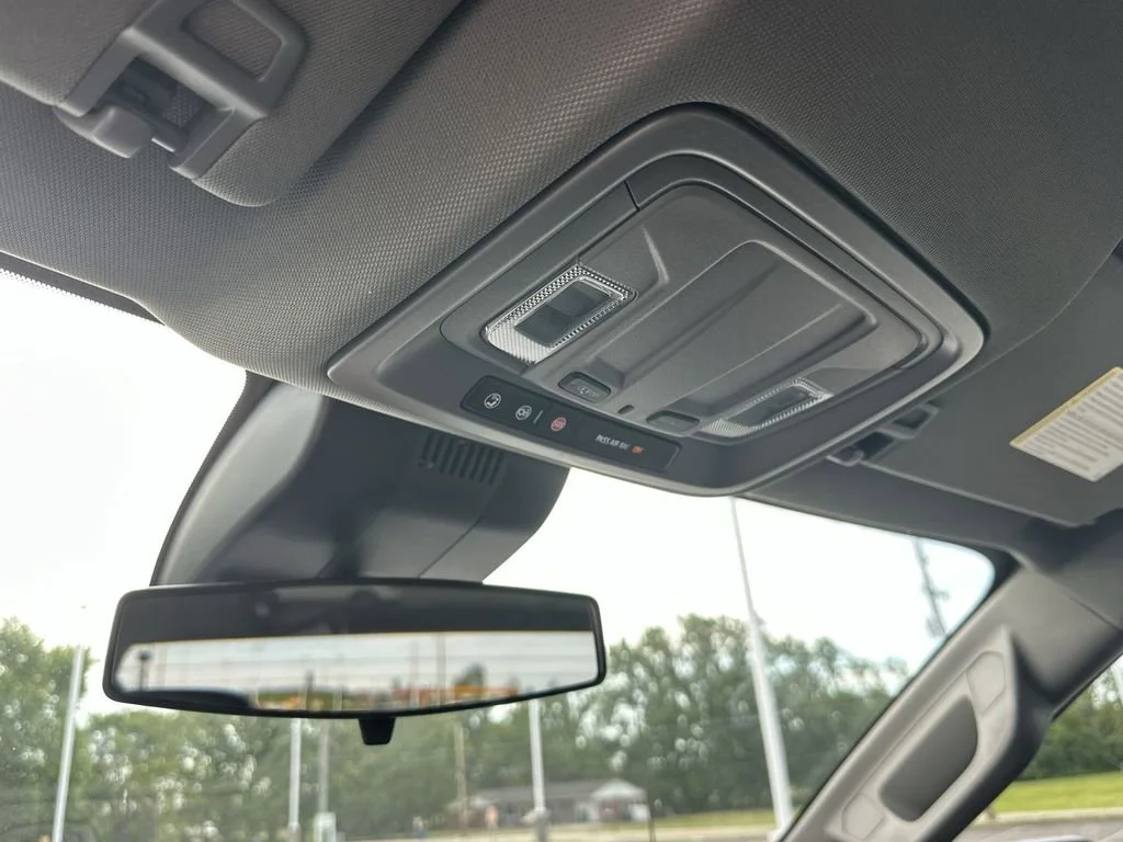2025 GMC Sierra 1500 Pro - Photo 25