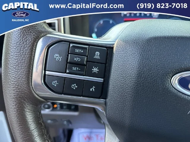 Used 2025  Ford King Ranch image 23