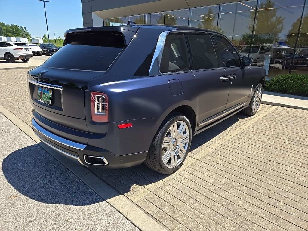 Used 2021 Midnight Sapphire Rolls-Royce Base image 5