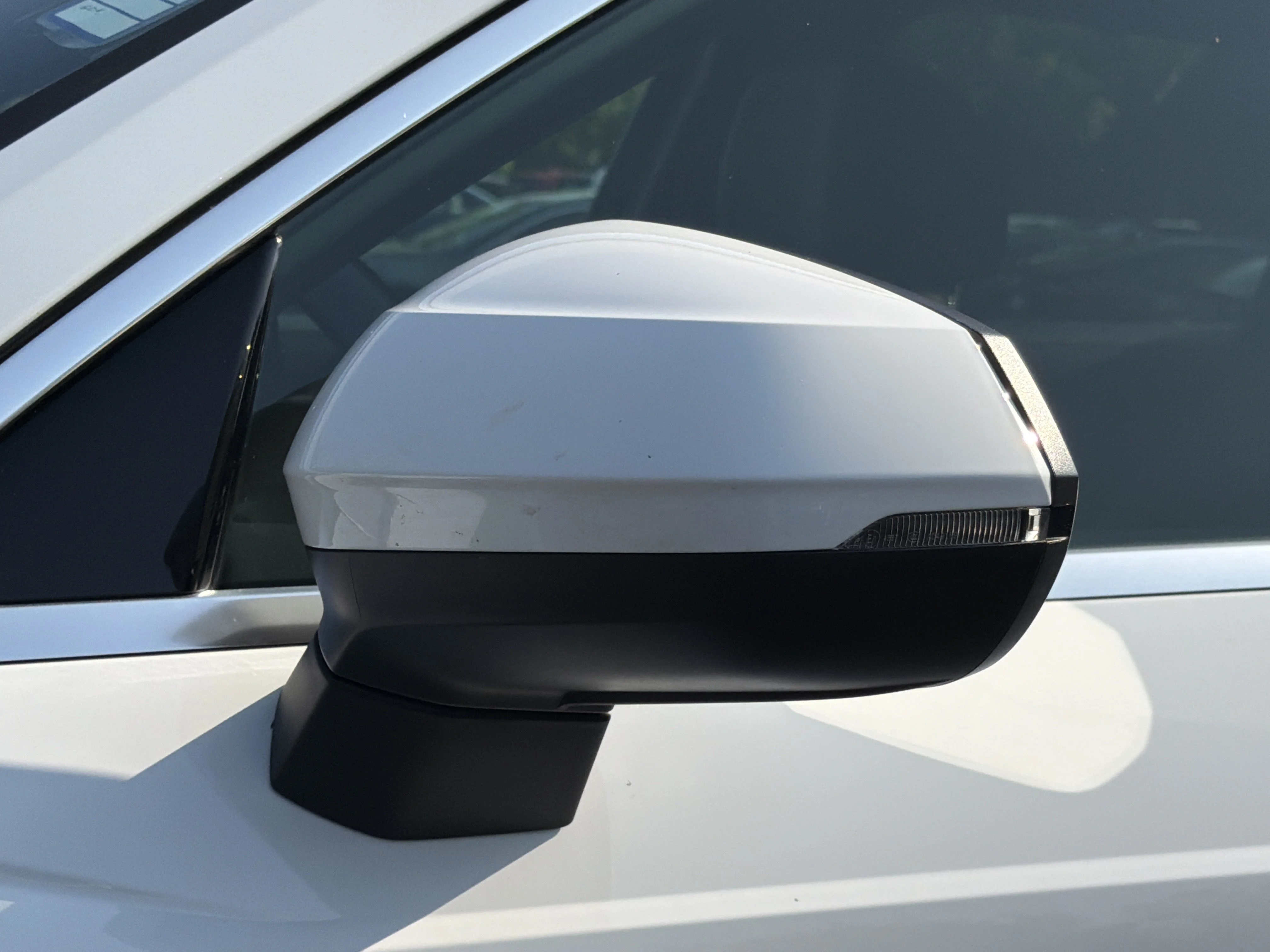 Used 2022 White Audi S line Premium image 33