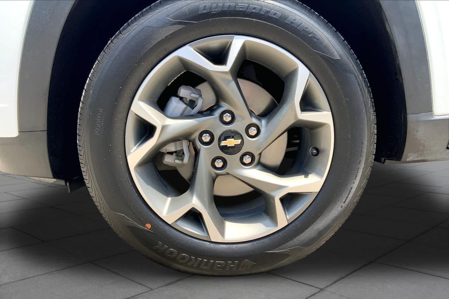 Photo 11