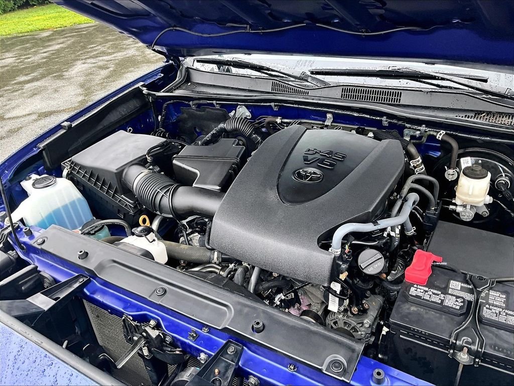 Used 2023 Blue Toyota SR5 image 35