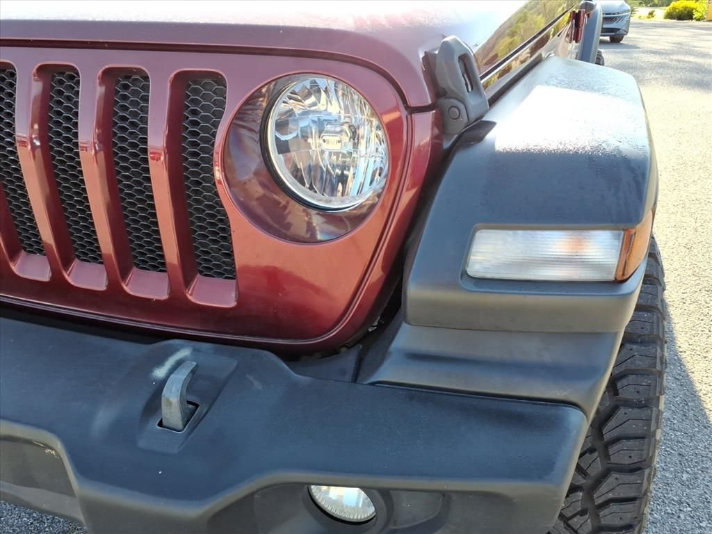 Used 2021  Jeep Unlimited Sport S image 12