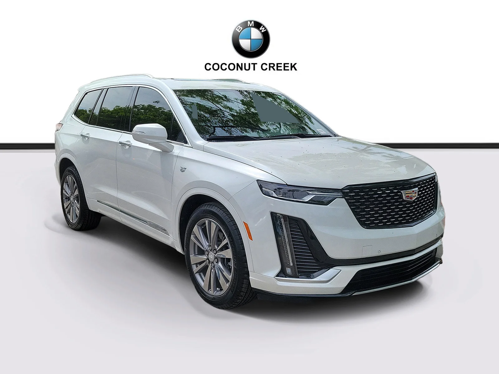 2024 Cadillac XT6 Premium Luxury Auto's photo