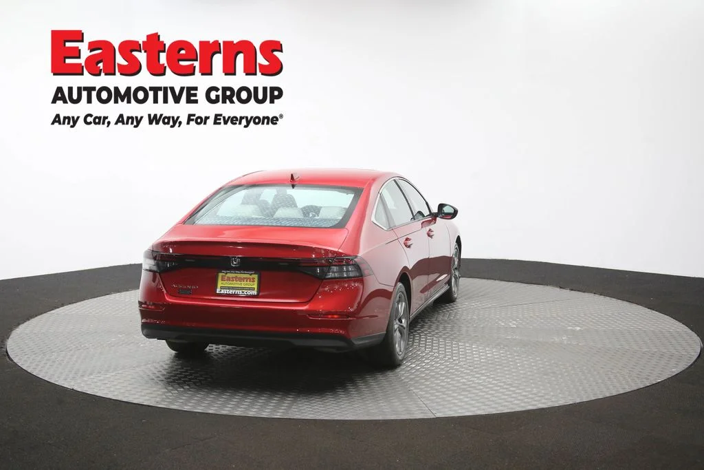 Used 2024 Red Honda EX image 39