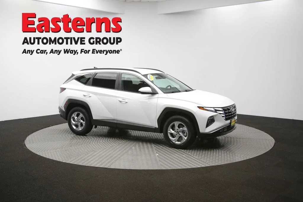 Used 2024 White Hyundai SEL image 47