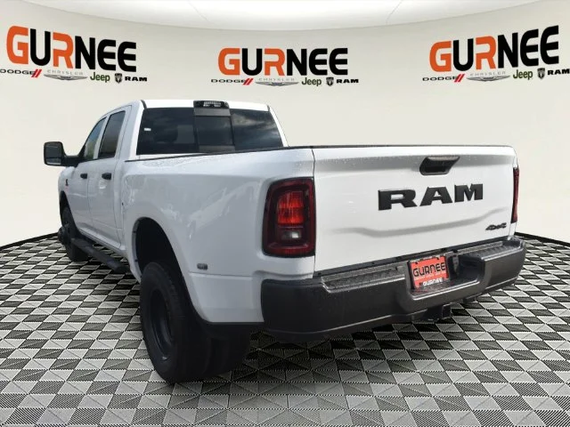 New 2026 Bright White Clear-Coat Exterior Paint RAM Tradesman image 5