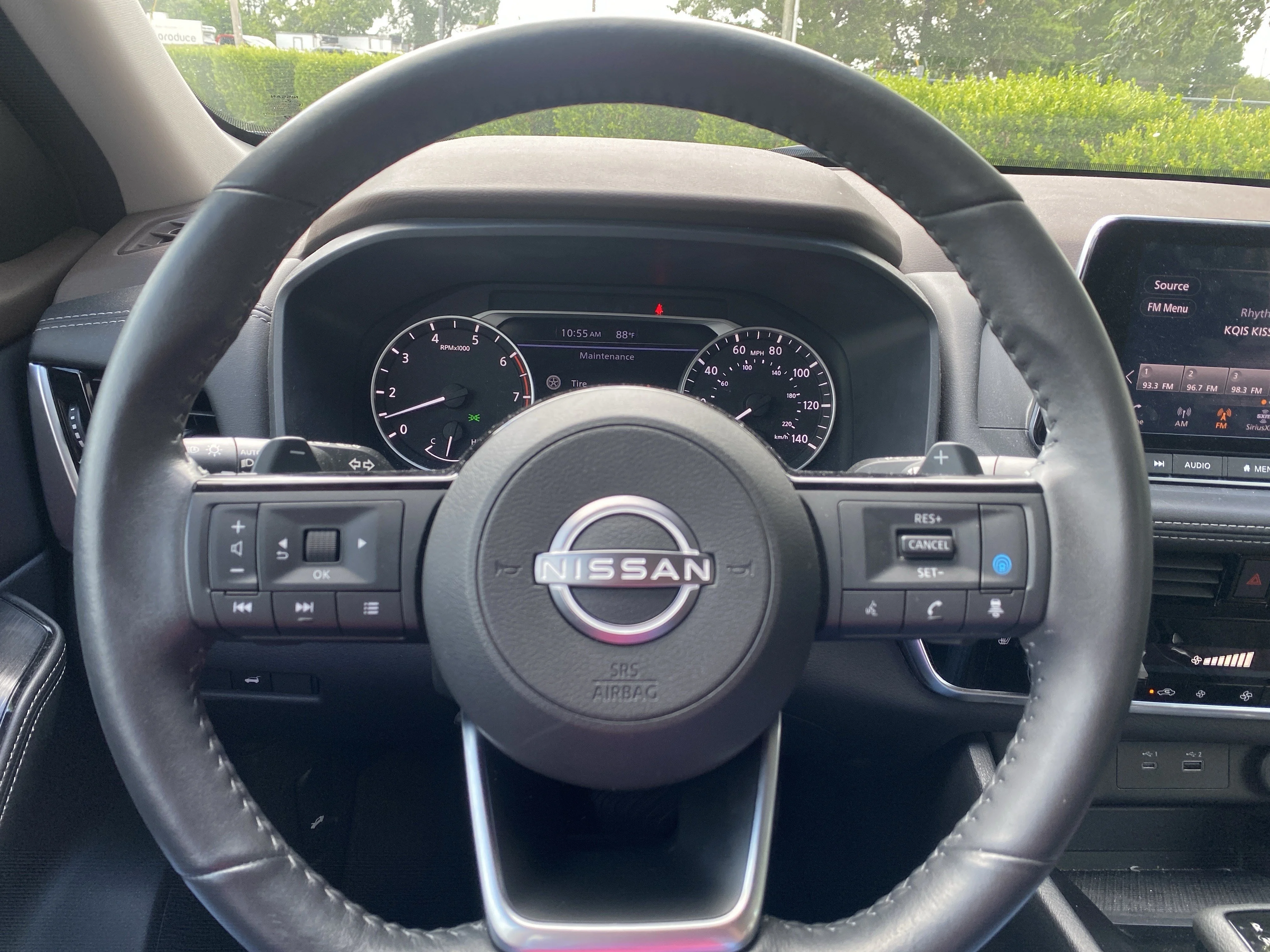 Used 2023 Super Black Nissan SV image 18