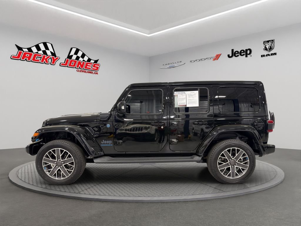 Used 2023 Black Clearcoat Jeep Sahara High Altitude image 3