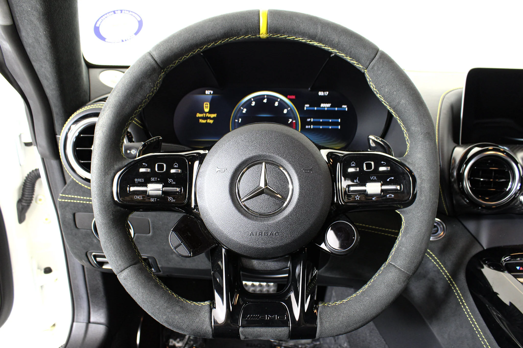 Used 2020 White Mercedes-Benz R PRO image 47