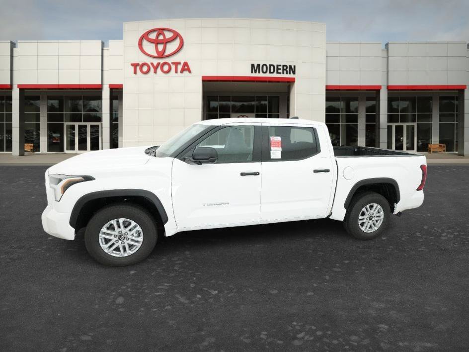 New 2026 Ice Cap Toyota SR5 image 19